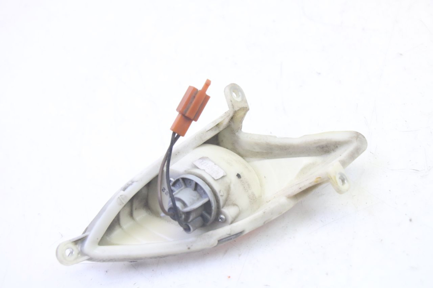 photo de LINKS VORDERES BLINKLICHT YAMAHA CYGNUS X INJECTION 125 (2007 - 2013) - Details der Befestigungspunkte