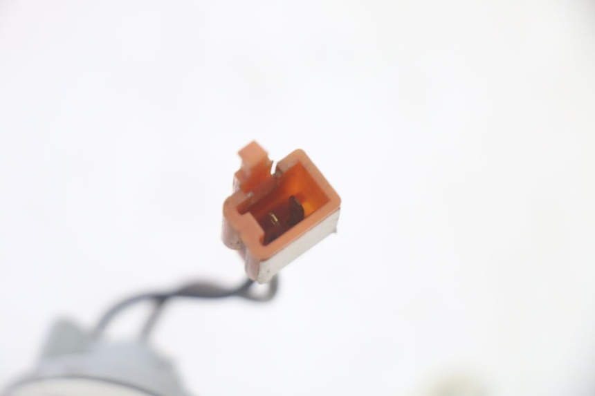 photo de LINKS VORDERES BLINKLICHT YAMAHA CYGNUS X INJECTION 125 (2007 - 2013) - Oberflächenzustand und Material