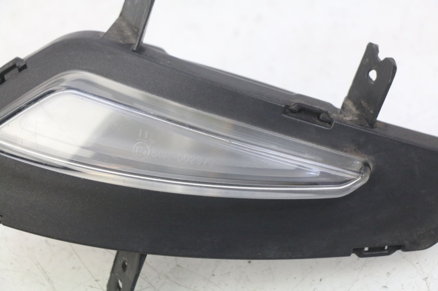 photo de LINKS VORDERES BLINKLICHT PEUGEOT DJANGO 2T 50 (2014 - 2019) - Details der Befestigungspunkte