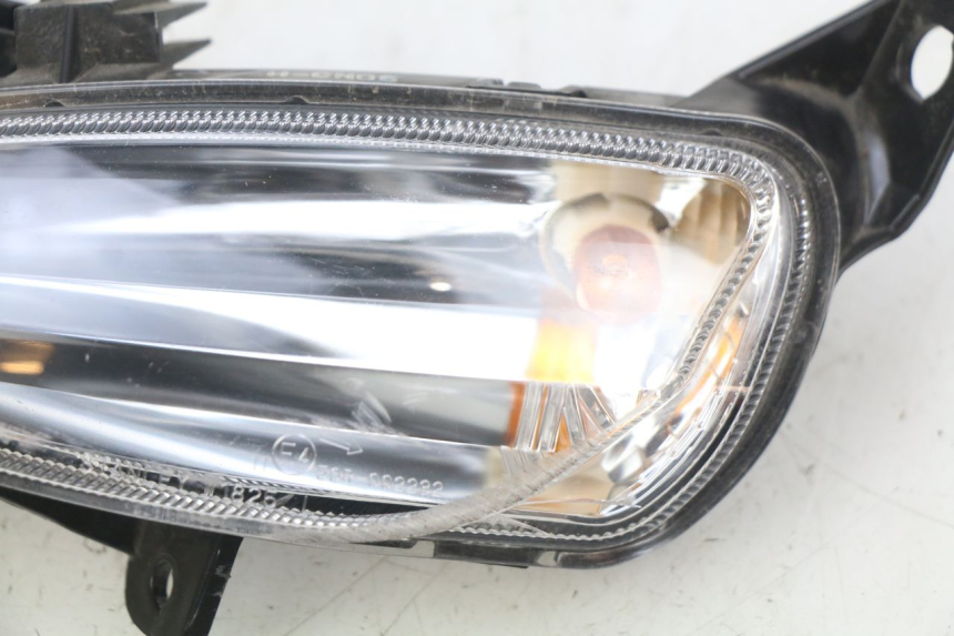 photo de VORNE LINKS BLINKER YAMAHA D'ELIGHT DELIGHT 115 (2013 - 2017) - Kennzeichnungen und Originalreferenzen