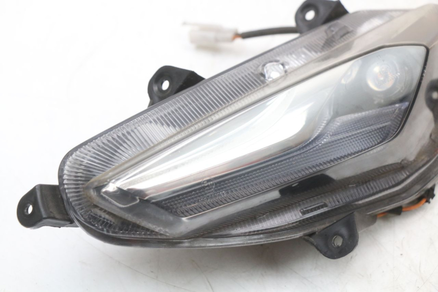 photo de LINKS VORDERES BLINKLICHT JM MOTORS EVOLIS 4T 50 (2018 - 2022) - Alternative Perspektive