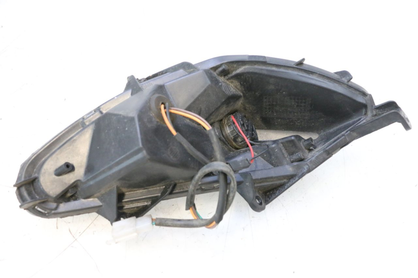 photo de LINKS VORDERES BLINKLICHT JM MOTORS EVOLIS 4T 50 (2018 - 2022) - Oberflächenzustand und Material