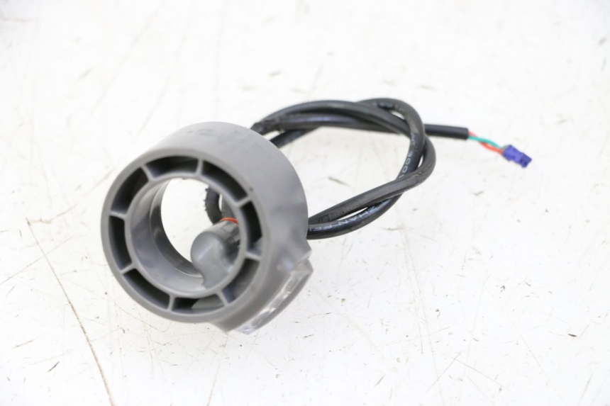 photo de LINKER VORNE BLINKER SEGWAY NINEBOT F65I 1 - Detailansicht des Bauteils