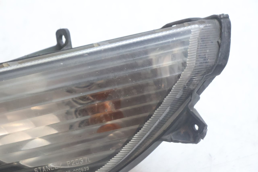 photo de VORNE LINKS BLINKER HONDA FJS SILVER WING SILVERWING 400 (2005 - 2008) - Zoom auf Gebrauchszustand