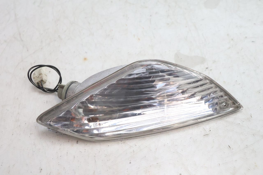 photo de LINKS VORDERES BLINKLICHT PIAGGIO FLY 2T 50 (2004 - 2017) - Alternative Perspektive