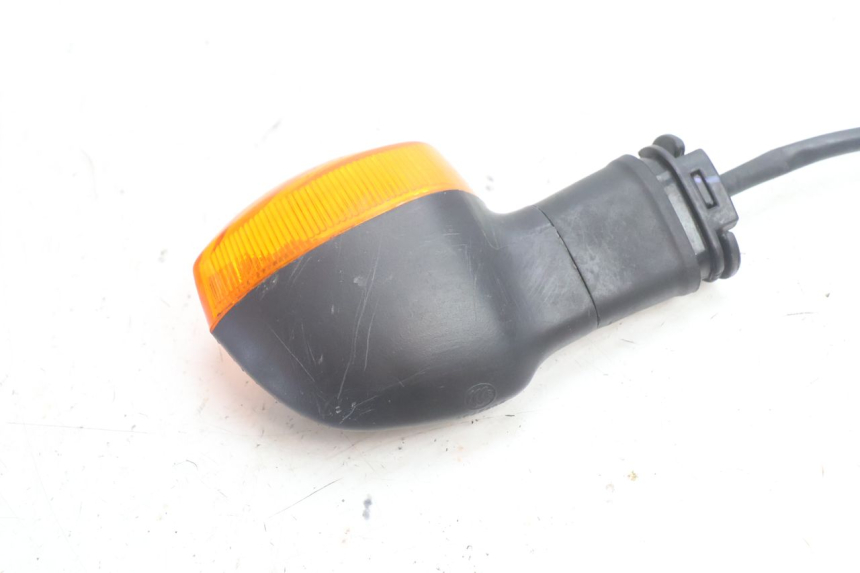 photo de VORNE LINKS BLINKER YAMAHA FZ8 800 (2010 - 2016) - Technische Nahaufnahme
