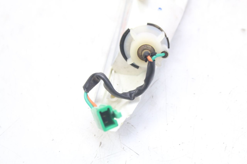 photo de VORNE LINKS BLINKER PEUGEOT GEOPOLIS RS 125 (2007 - 2009) - Detailansicht des Bauteils