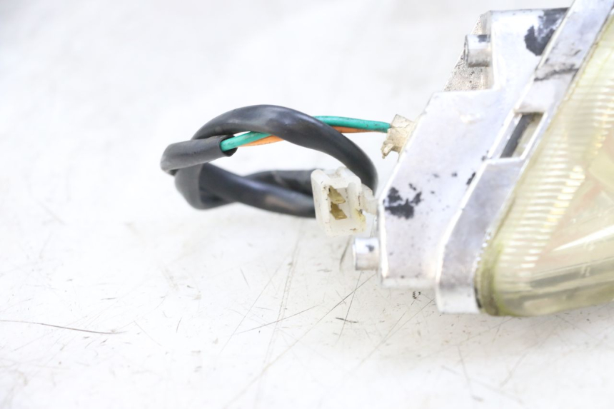 photo de VORNE LINKS BLINKER GOES WIKI 125 (2010 - 2015) - Zoom auf Gebrauchszustand