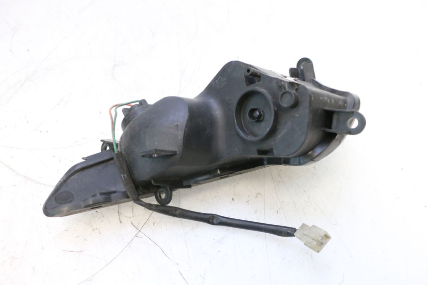 photo de VORNE LINKS BLINKER SYM GTS EVO 125 (2009 - 2013) - Technische Nahaufnahme