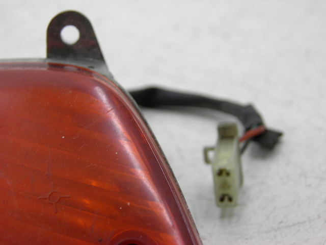 photo de VORNE LINKS BLINKER HONDA SH 125 (2003 - 2004) - Detailansicht des Bauteils