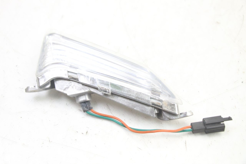 photo de VORNE LINKS BLINKER KYMCO PEOPLE S 125 (2000 - 2008) - Zoom auf Gebrauchszustand