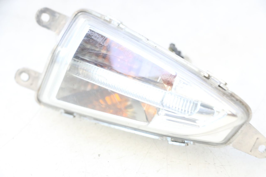 photo de LINKS VORDERES BLINKLICHT PIAGGIO LIBERTY IGET 4T 50 (2015 - 2020) - Detailansicht des Bauteils