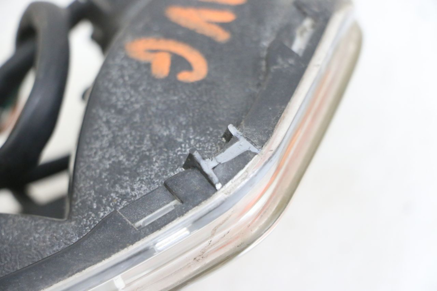 photo de VORNE LINKS BLINKER KYMCO LIKE 125 (2009 - 2016) - Zoom auf Gebrauchszustand