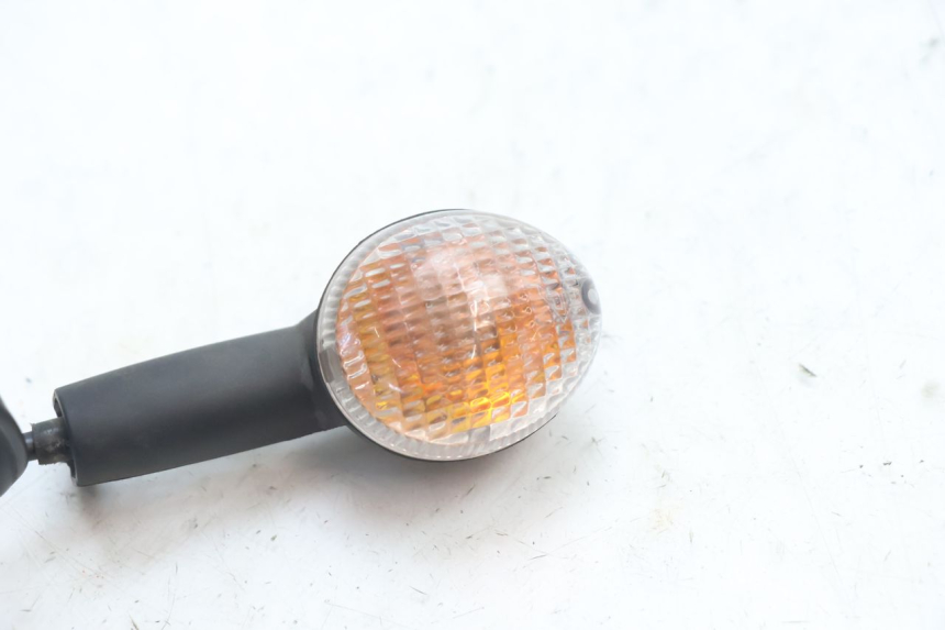 photo de VORNE LINKS BLINKER PEUGEOT LUDIX ONE 50 (2004 - 2013) - Detailansicht des Bauteils