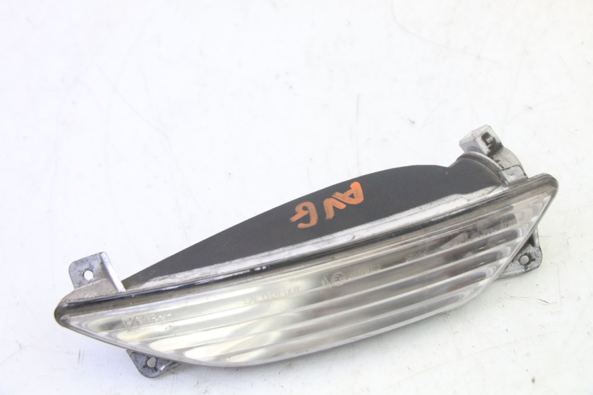 photo de VORNE LINKS BLINKER PIAGGIO MP3 125 (2006 - 2014) - Detailansicht des Bauteils