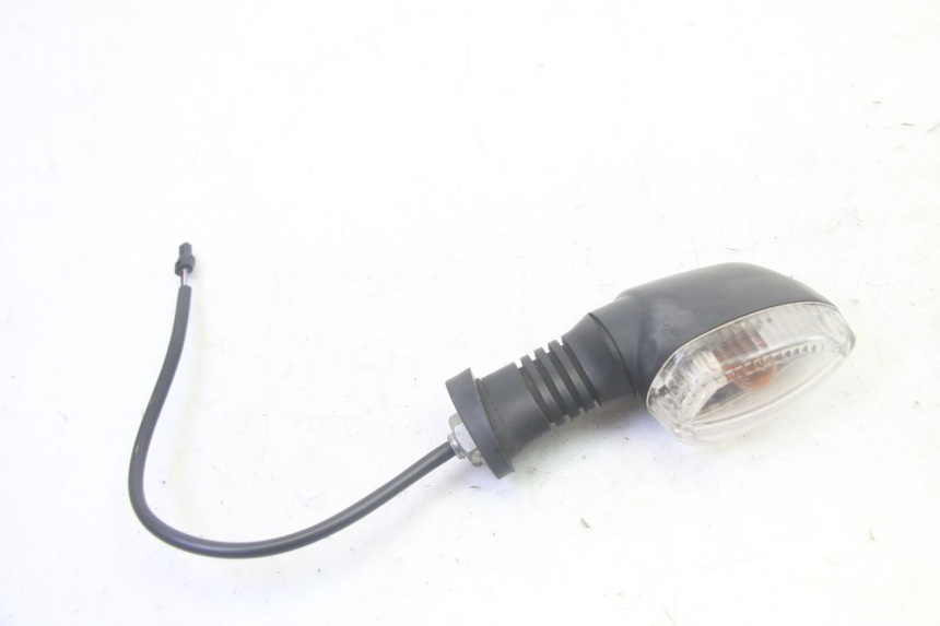 photo de VORNE LINKS BLINKER PIAGGIO MP3 RL 250 (2006 - 2010) - Hauptansicht