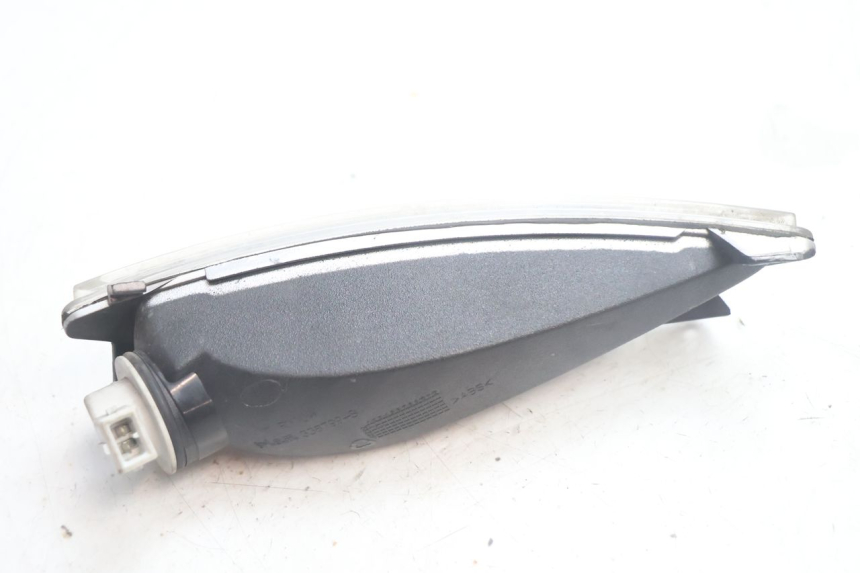 photo de VORNE LINKS BLINKER PIAGGIO MP3 125 (2006 - 2014) - Alternative Perspektive