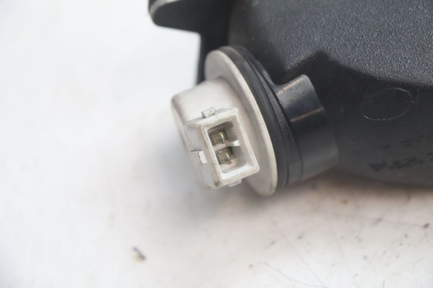 photo de VORNE LINKS BLINKER PIAGGIO MP3 125 (2006 - 2014) - Technische Nahaufnahme