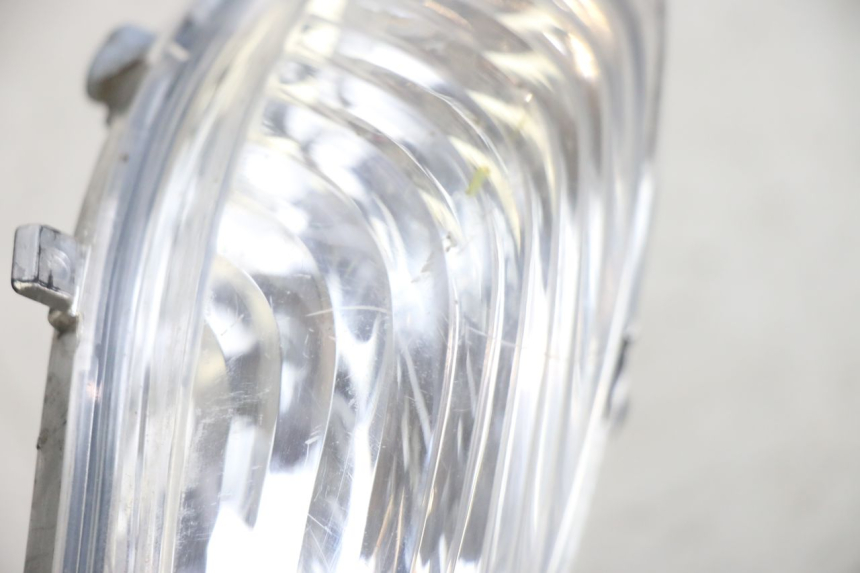 photo de LINKS VORDERES BLINKLICHT YAMAHA NEOS NEO'S 4T 50 (2008 - 2016) - Zoom auf Gebrauchszustand