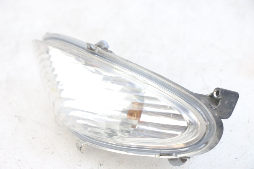 photo de LINKS VORDERES BLINKLICHT YAMAHA NEOS NEO'S 4T 50 (2008 - 2016) - Details der Befestigungspunkte