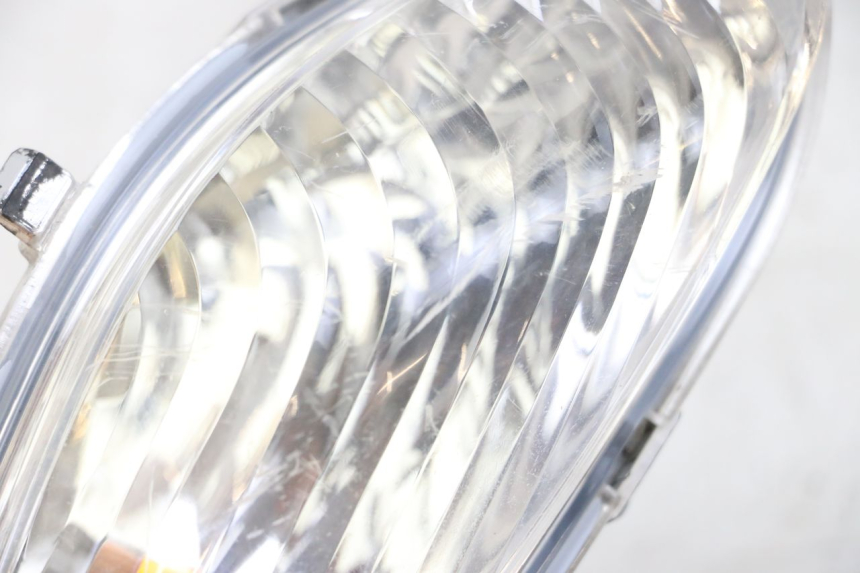 photo de LINKS VORDERES BLINKLICHT YAMAHA NEOS NEO'S 4T 50 (2008 - 2016) - Detailansicht des Bauteils