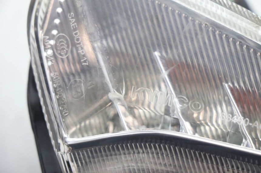 photo de VORNE LINKS BLINKER KYMCO LIKE 4T 50 (2019 - 2025) - Detailansicht des Bauteils