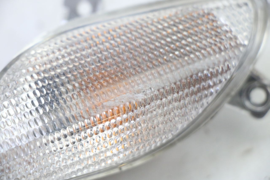 photo de VORNE LINKS BLINKER PIAGGIO NEW TYPHOON 50 (2018 - 2021) - Detailansicht des Bauteils