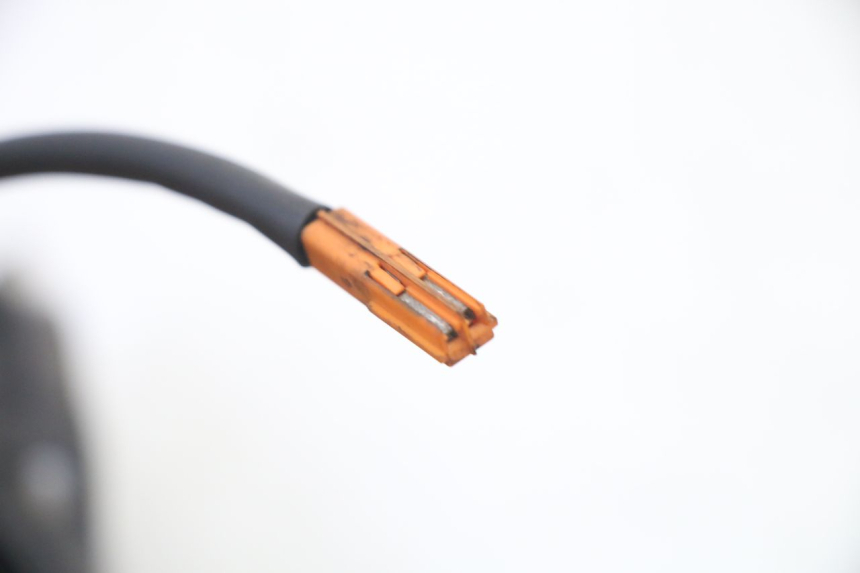 photo de VORNE LINKS BLINKER HONDA NTV DEAUVILLE ABS 700 (2007 - 2016) - Oberflächenzustand und Material