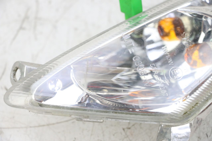 photo de VORNE LINKS BLINKER SYM ORBIT 2 4T 50 (2008 - 2017) - Oberflächenzustand und Material