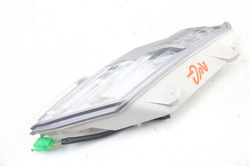 photo de VORNE LINKS BLINKER PEUGEOT TWEET 4T 50 (2023 - 2025) - Alternative Perspektive