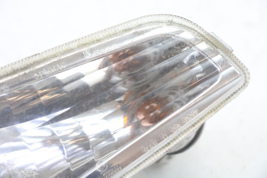 photo de VORNE LINKS BLINKER PIAGGIO VESPA LX IE 125 (2010 - 2012) - Zoom auf Gebrauchszustand