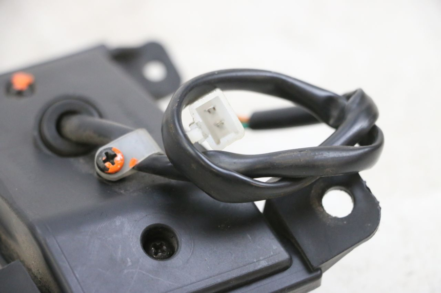 photo de VORNE LINKS BLINKER EFUN PUSA 1 - Zoom auf Gebrauchszustand