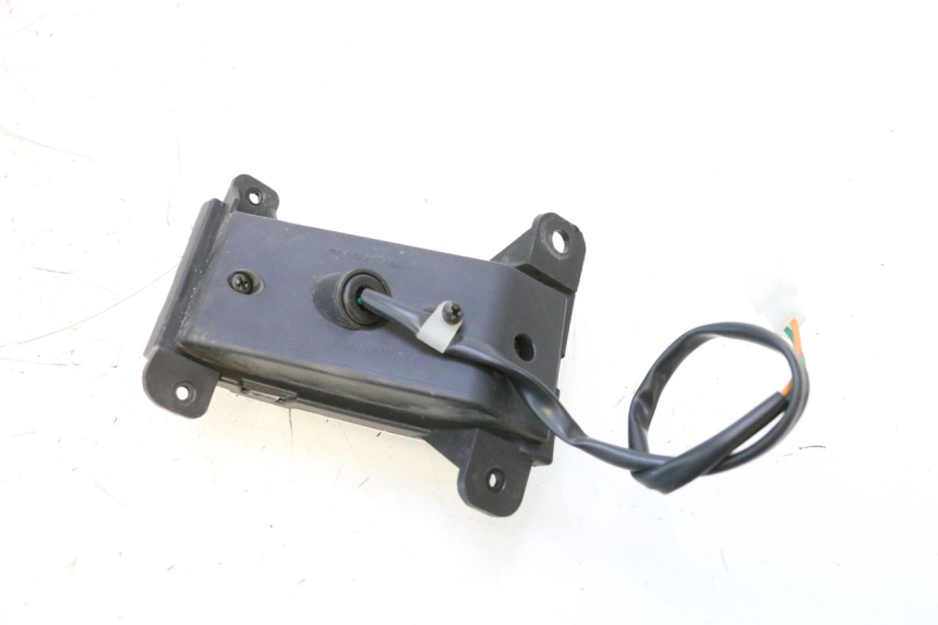 photo de VORNE LINKS BLINKER EFUN PUSA 1 - Alternative Perspektive