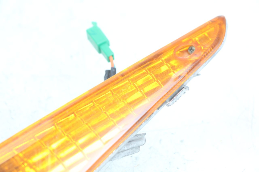 photo de LINKS VORDERES BLINKLICHT HONDA SCV LEAD 100 (2003 - 2007) - Alternative Perspektive