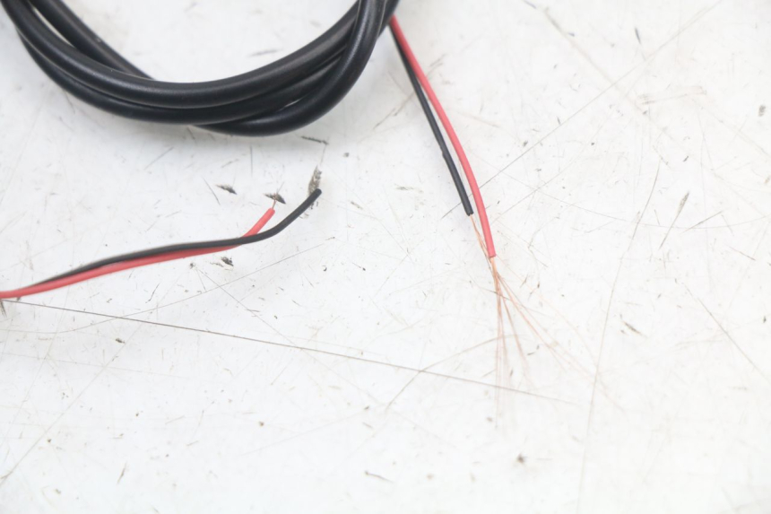 photo de VORNE LINKS BLINKER DUALTRON TOGO PLUS 1 - Oberflächenzustand und Material