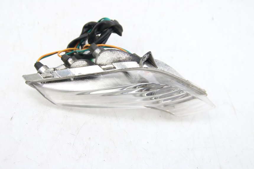 photo de LINKS VORDERES BLINKLICHT PEUGEOT TWEET 4T 50 (2010 - 2014) - Detailansicht des Bauteils