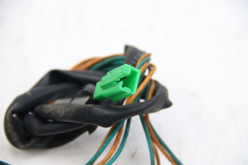 photo de LINKS VORDERES BLINKLICHT PEUGEOT TWEET 4T 50 (2010 - 2014) - Technische Nahaufnahme