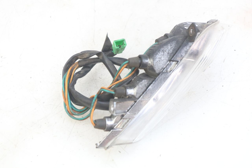 photo de LINKS VORDERES BLINKLICHT PEUGEOT TWEET 4T 50 (2010 - 2014) - Technische Nahaufnahme