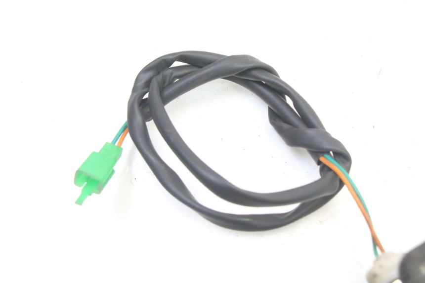 photo de VORNE LINKS BLINKER PEUGEOT TWEET 4T 50 (2014 - 2019) - Technische Nahaufnahme