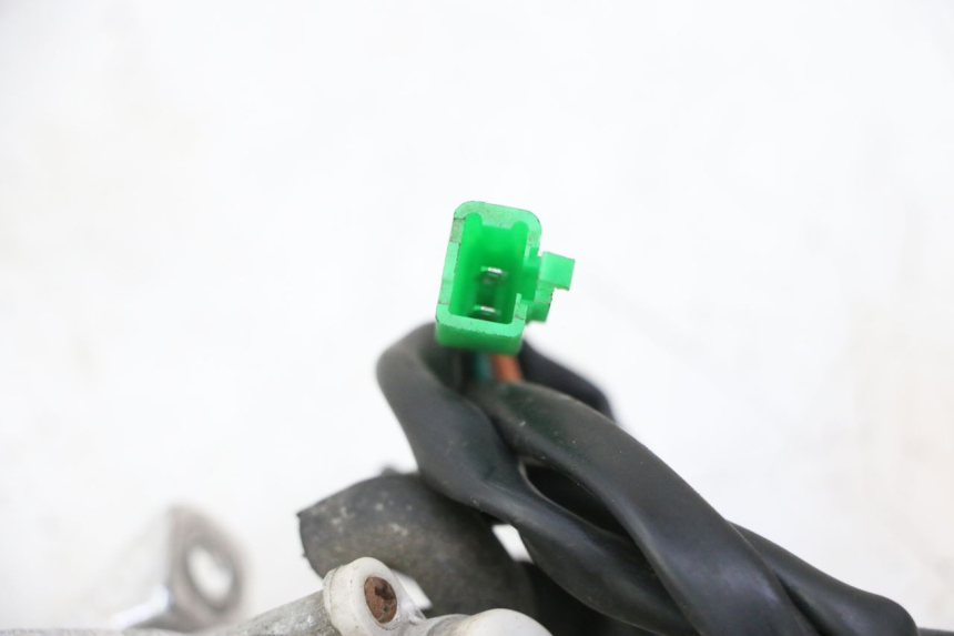 photo de LINKS VORDERES BLINKLICHT PEUGEOT TWEET 4T 50 (2018 - 2022) - Zoom auf Gebrauchszustand