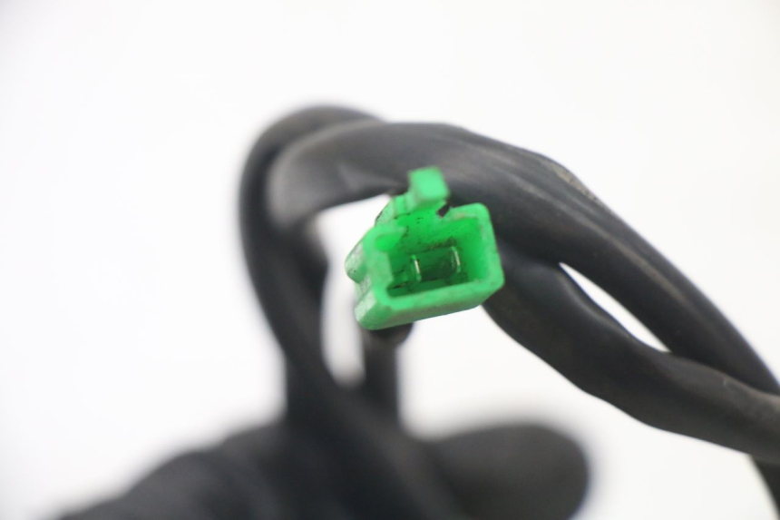 photo de VORNE LINKS BLINKER PEUGEOT TWEET PRO CARGO 50 (2018 - 2022) - Oberflächenzustand und Material