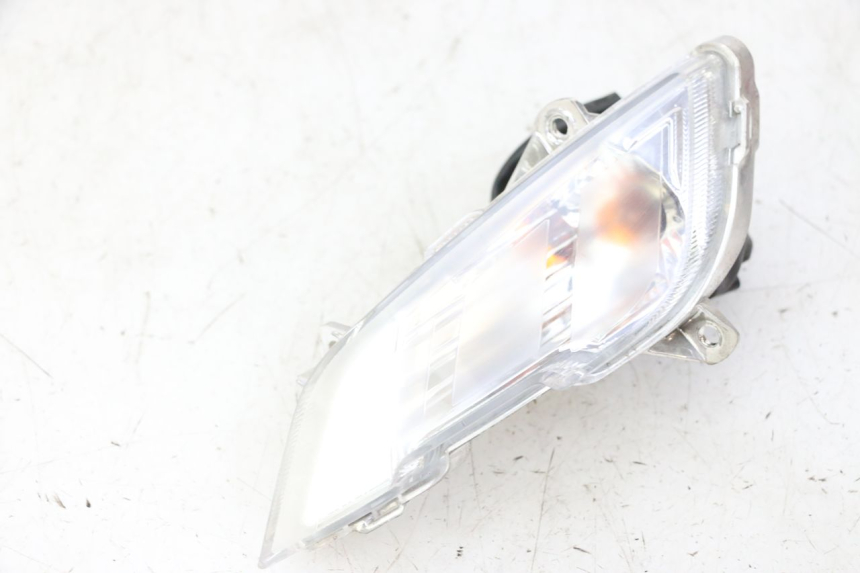 photo de VORNE LINKS BLINKER PEUGEOT TWEET PRO CARGO 50 (2018 - 2022) - Kennzeichnungen und Originalreferenzen