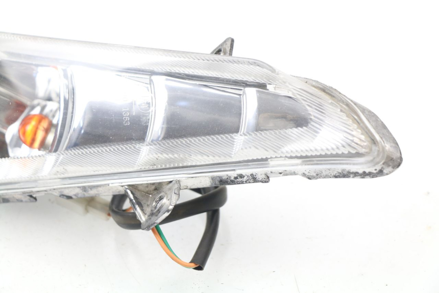 photo de VORNE LINKS BLINKER RAZZO VENICE 50 (2009 - 2014) - Details der Befestigungspunkte