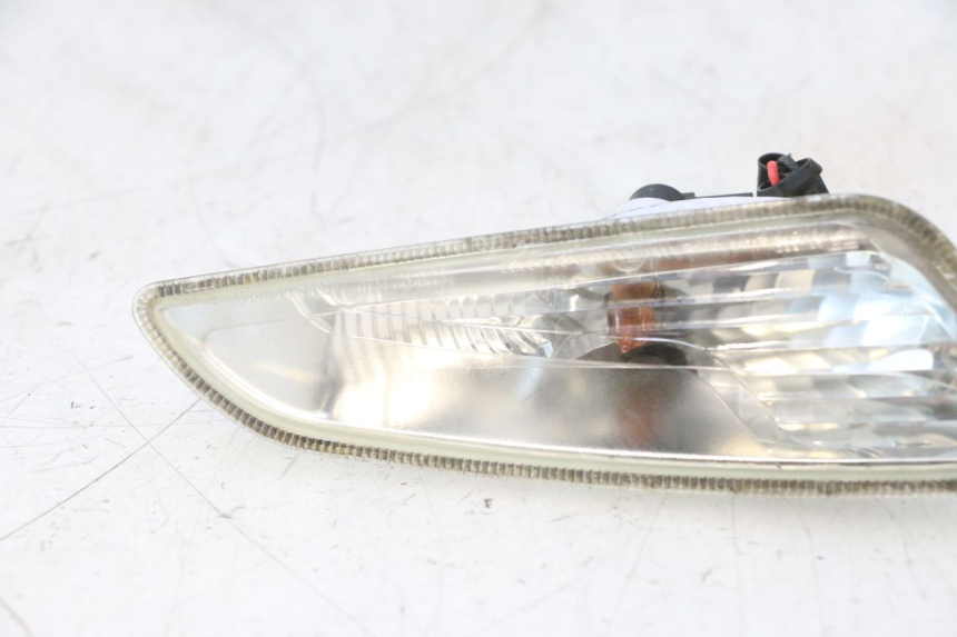 photo de LINKS VORDERES BLINKLICHT PIAGGIO VESPA PRIMAVERA 2T 50 (2013 - 2018) - Alternative Perspektive