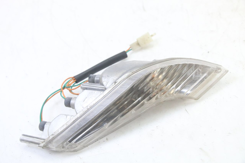 photo de VORNE LINKS BLINKER PEUGEOT VIVACITY NEW 2T 50 (2008 - 2017) - Detailansicht des Bauteils