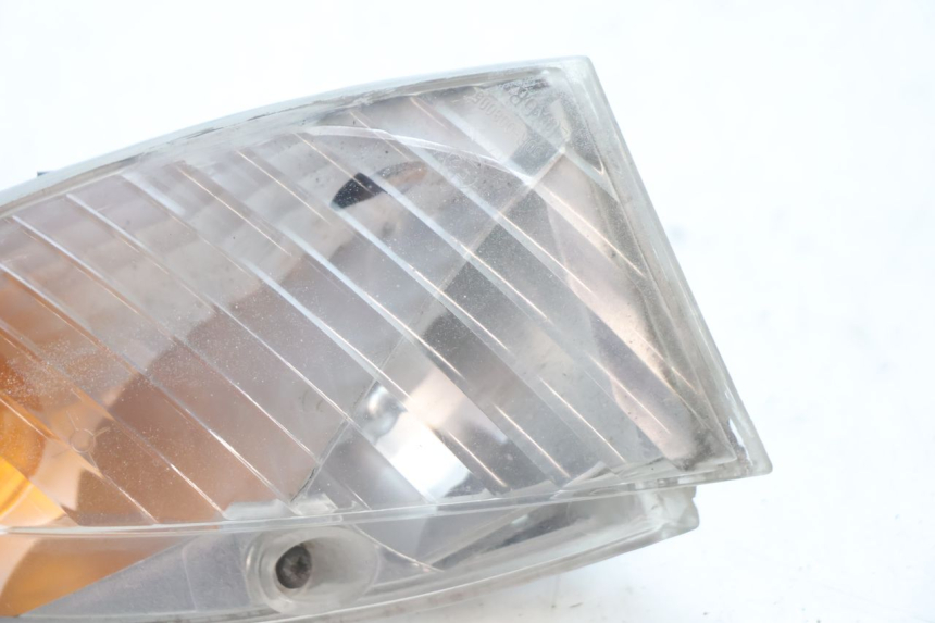 photo de VORNE LINKS BLINKER PEUGEOT VIVACITY 50 (1998 - 2003) - Zoom auf Gebrauchszustand