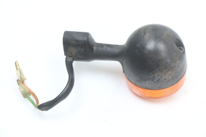 photo de VORNE LINKS BLINKER HONDA WALLAROO DX 50 (1993 - 1996) - Zoom auf Gebrauchszustand