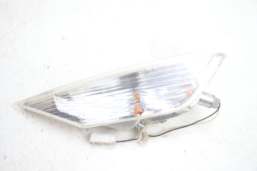 photo de VORNE LINKS BLINKER PIAGGIO X8 STREET 125 (2006 - 2007) - Hauptansicht