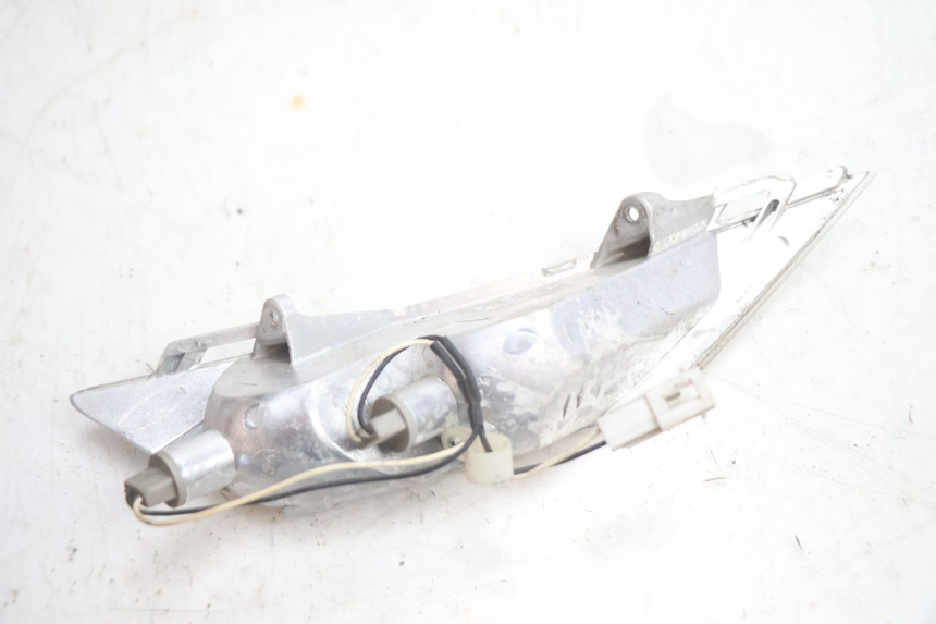 photo de VORNE LINKS BLINKER PIAGGIO X8 STREET 125 (2006 - 2007) - Technische Nahaufnahme