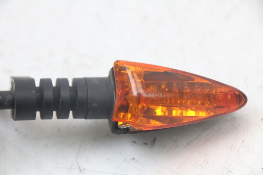 photo de LINKS VORDERES BLINKLICHT FANTIC XM PERFORMANCE 2T 50 (2021 - 2022) - Zoom auf Gebrauchszustand